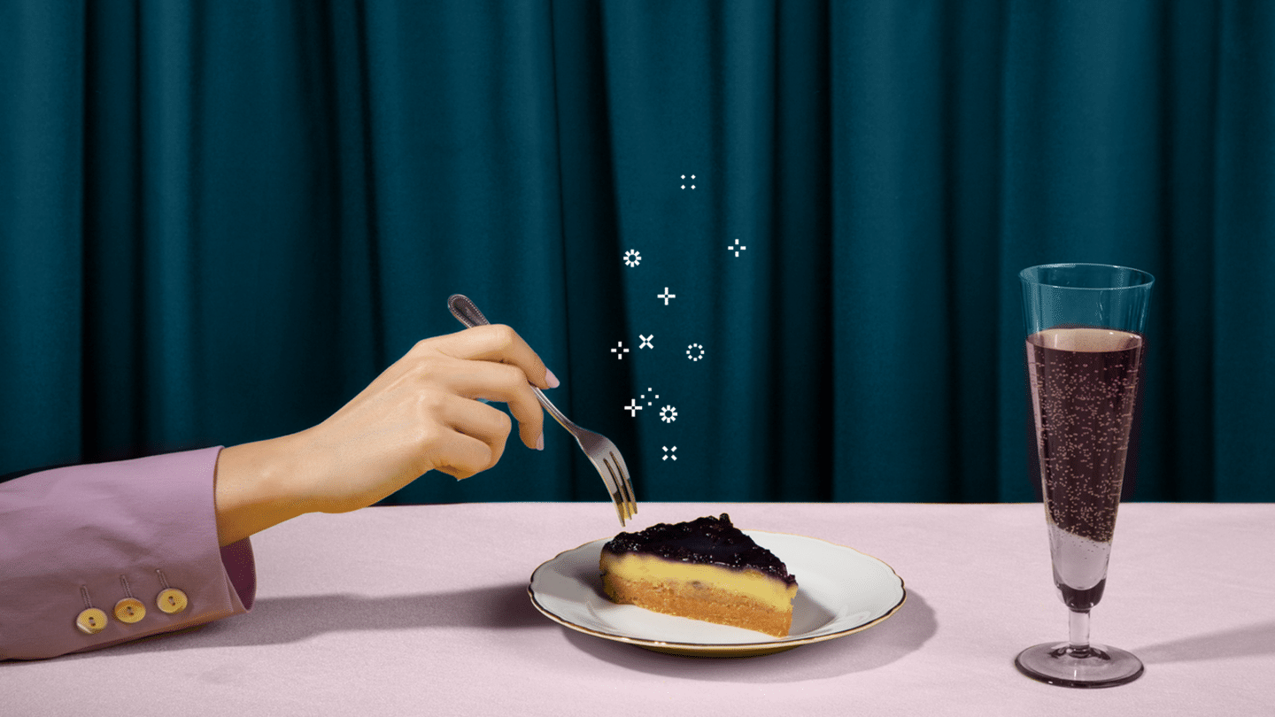 UX - person eating cake - Oneflow