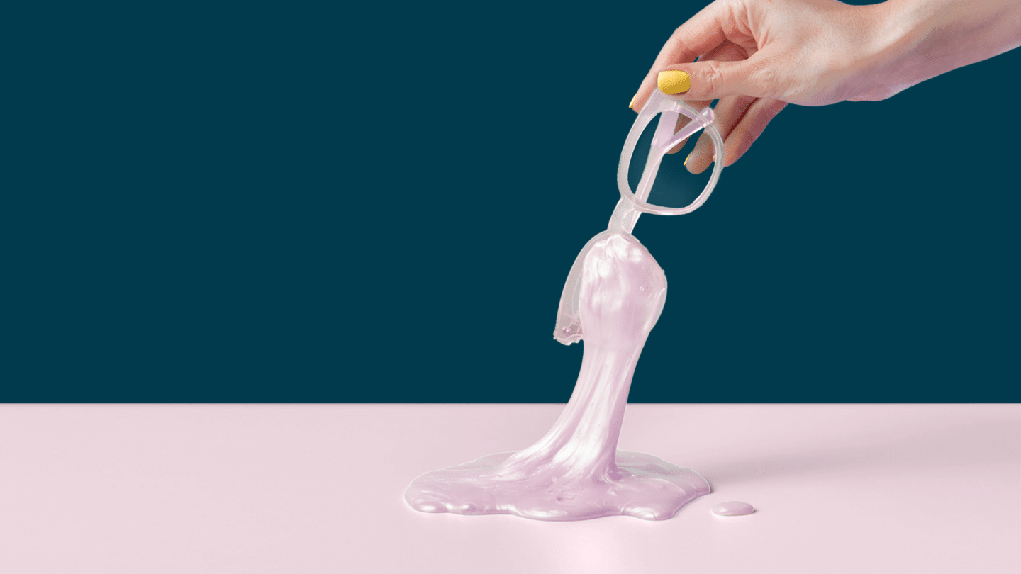 How to write a non-compete agreement - glasses stuck in gum - Oneflow